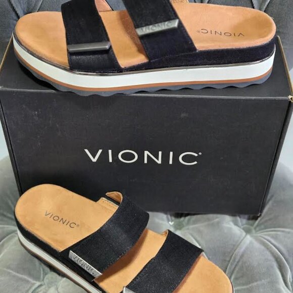 Vionic Brandie Wedge Sandal Black Size 10